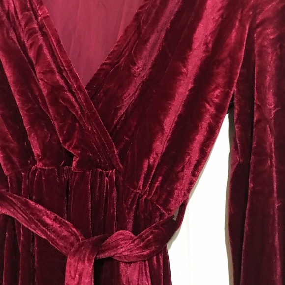 Crushed Velvet Midi Dress - Picture 3 of 6